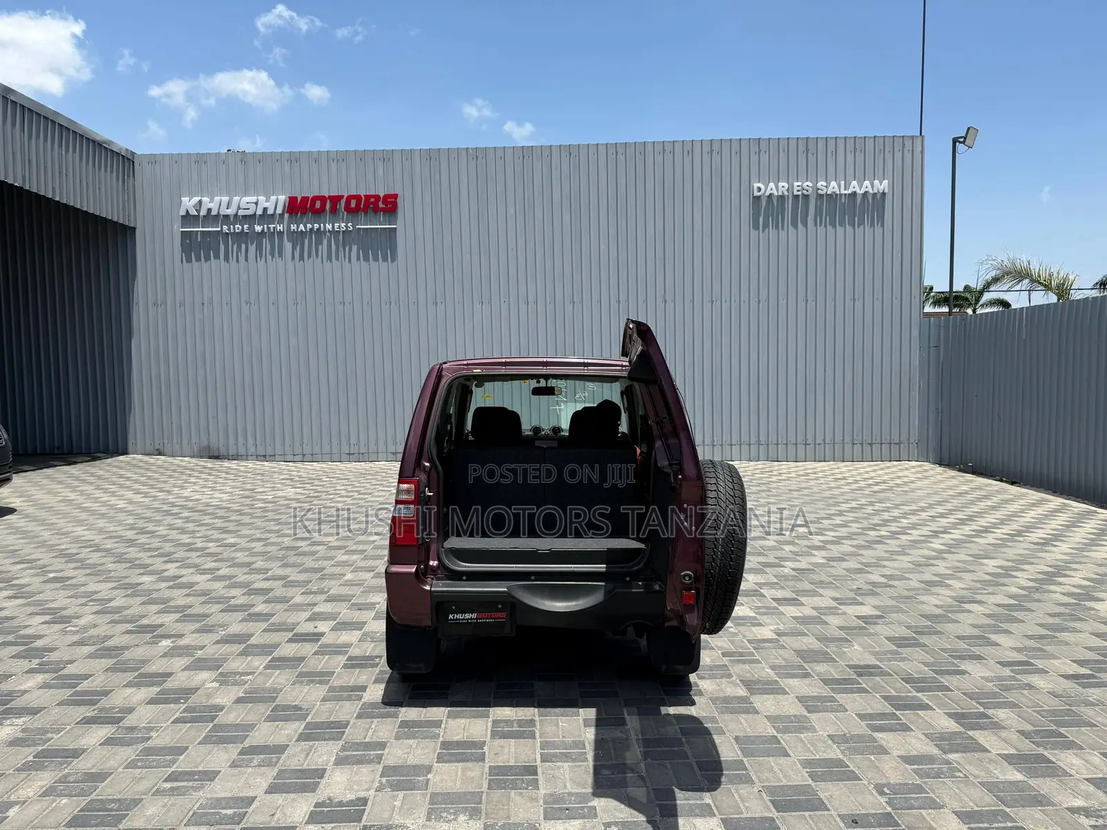 Mitsubishi Pajero 2012 Purple