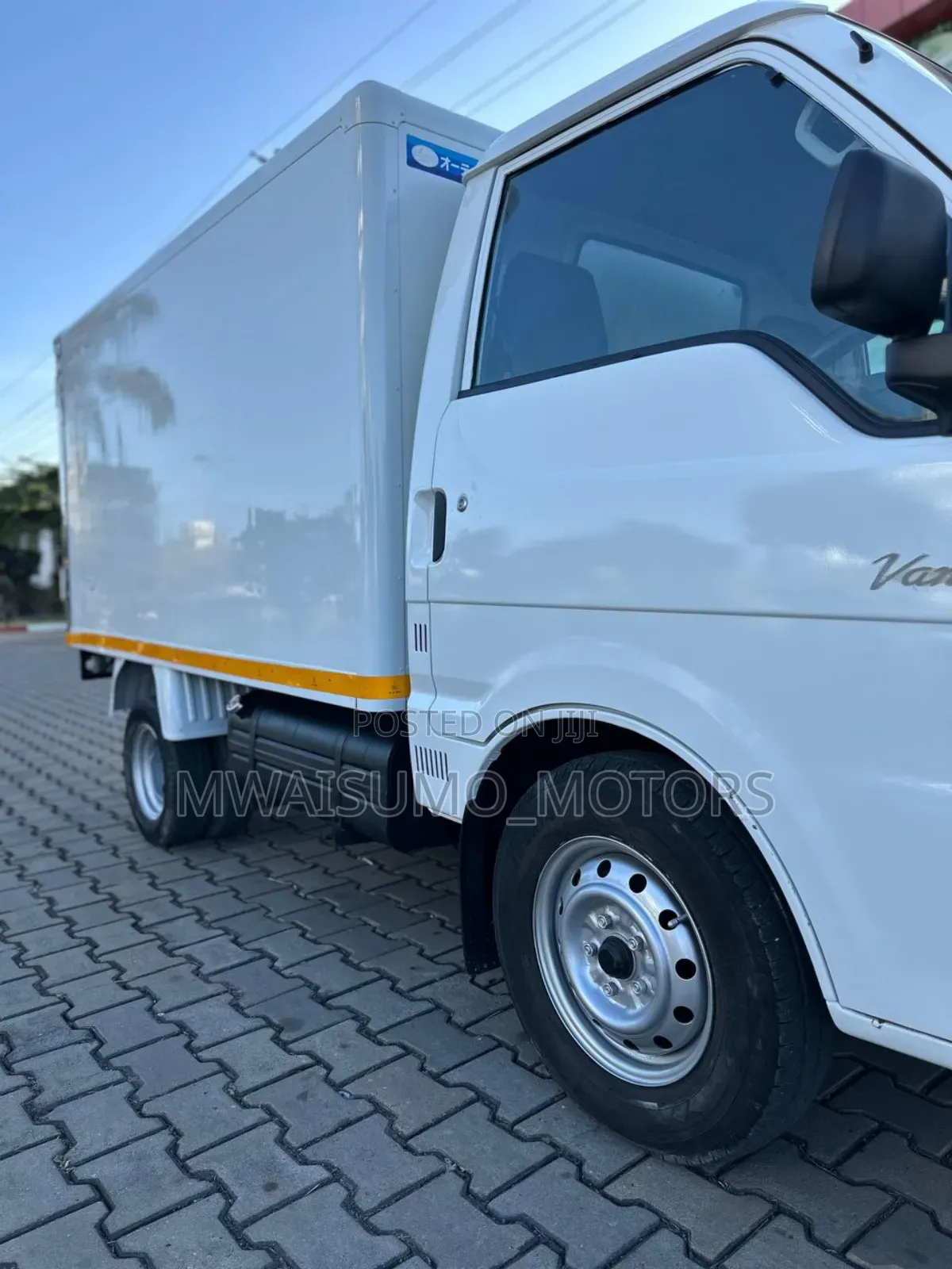 Nissan Vanette Freezer Truck for Sale