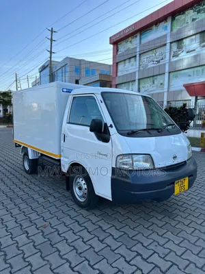 Nissan Vanette Freezer Truck for Sale