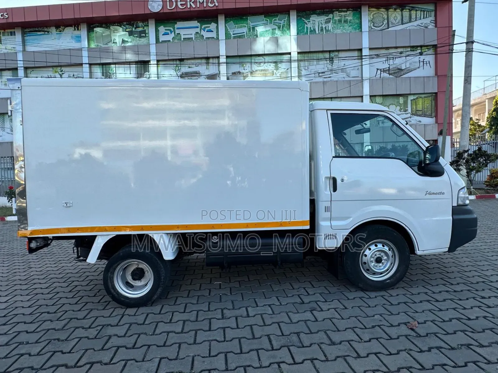 Nissan Vanette Freezer Truck for Sale