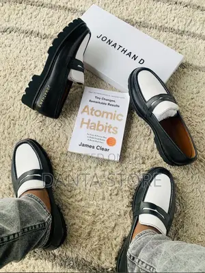 Jonathan D Mocasins