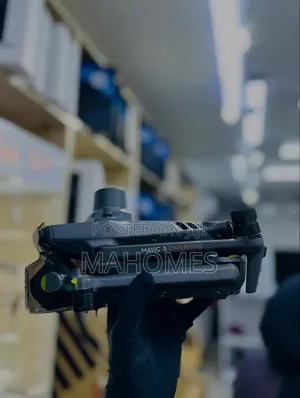 Dji Mavic Multispectre (Universal Edition) in the Box :