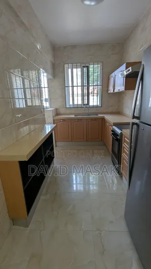 Furnished 1bdrm Apartment in Apartments, Oyster Bay for rent