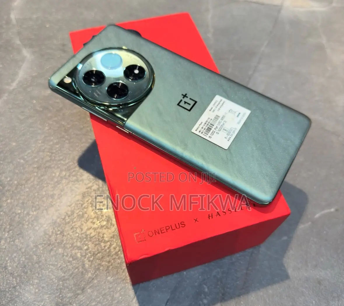 New OnePlus 12 512 GB Silver