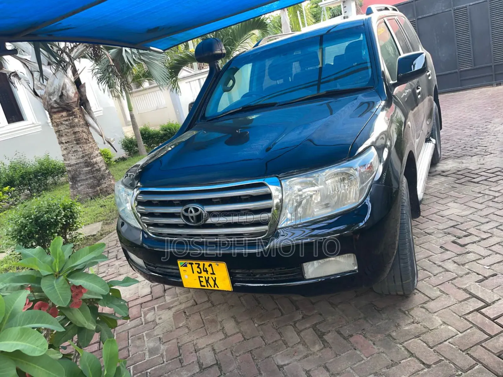 Toyota Land Cruiser 4.5 V8 DLX 2015 Black