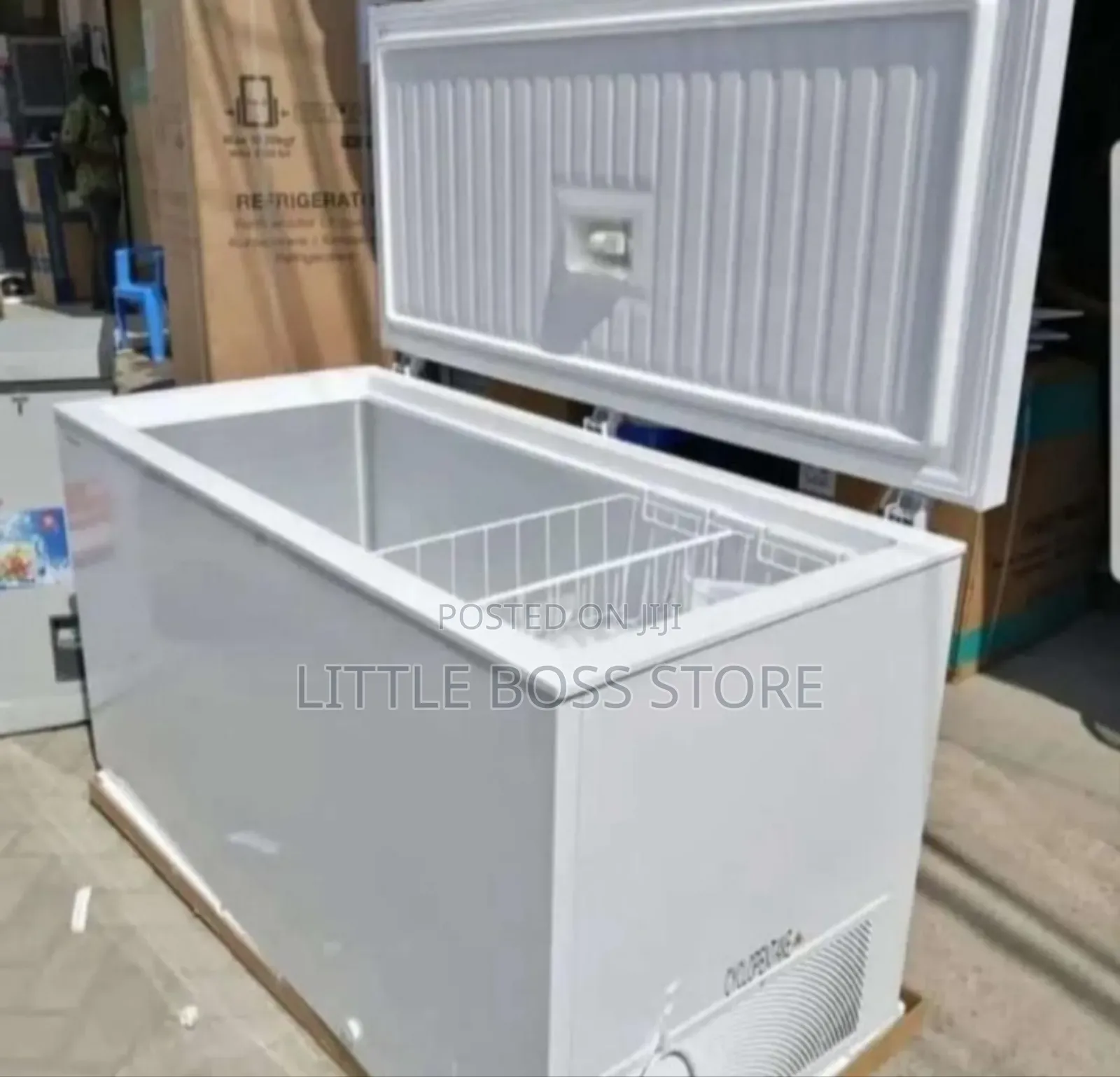 Hisense Freezer (H660cf) 520 L