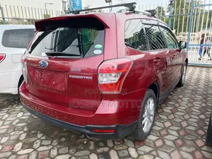 Subaru Forester 2.5i Premium PZEV 4dr SUV AWD (2.5L 4cyl 6M) 2014 Red
