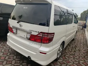Toyota Alphard 2.4 Petrol AWD 2004 White