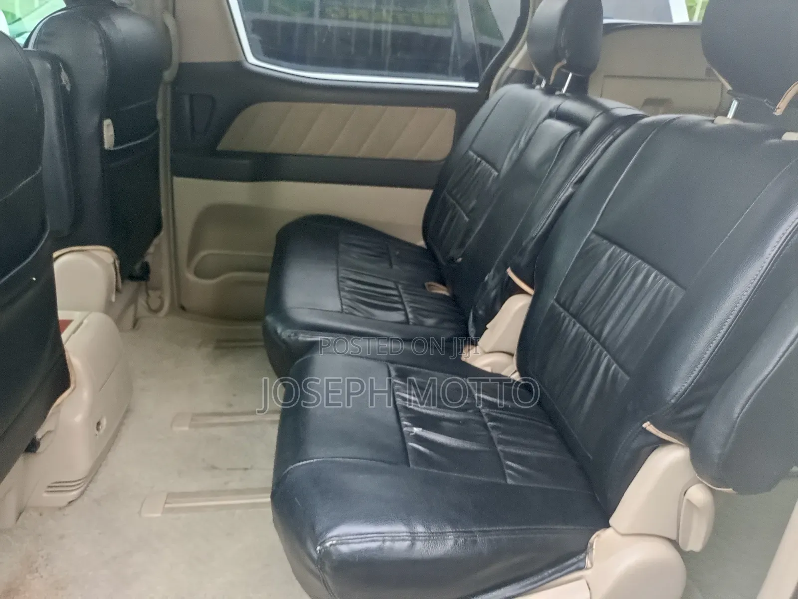 Toyota Alphard 2.4 Petrol AWD 2005 White