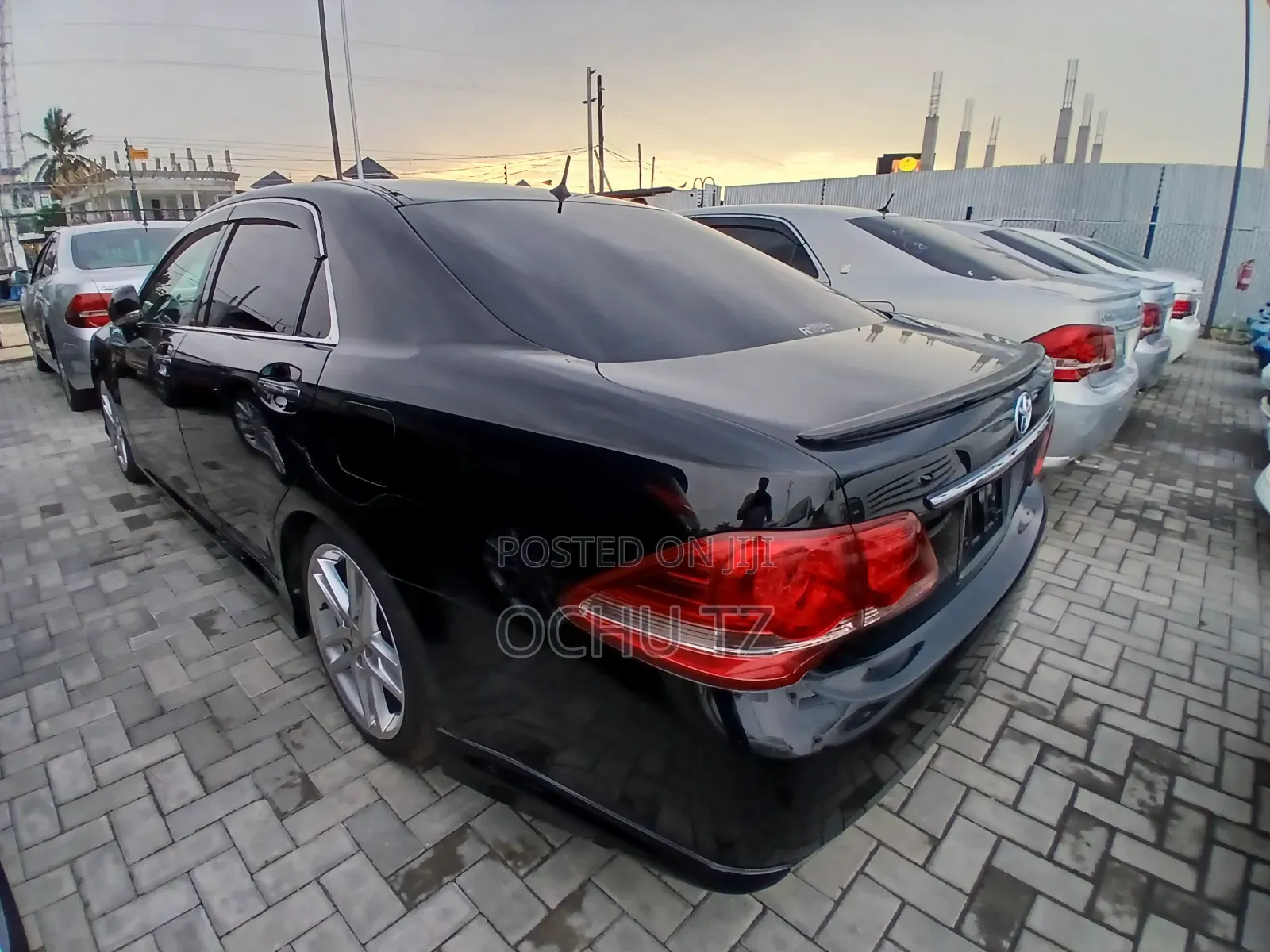 Toyota Crown 2009 Black