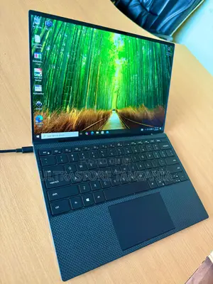 New Laptop Dell XPS 13 8GB Intel Core I5 SSD 256GB