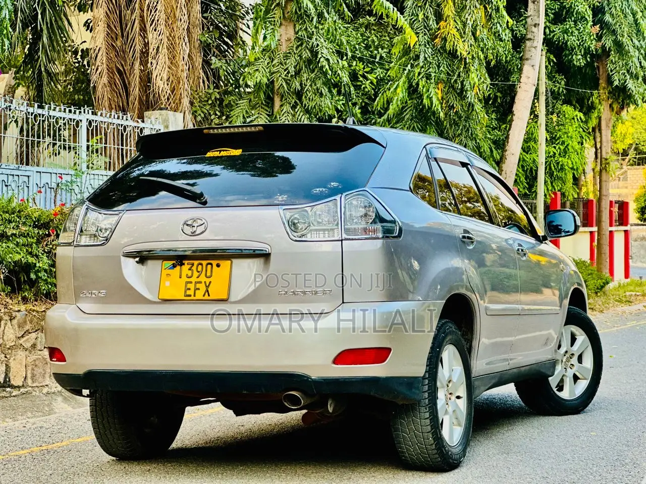 Toyota Harrier 2008 Gold