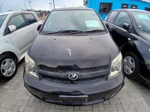 Toyota IST 2007 Black