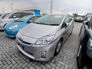 Toyota Prius 2012 Silver