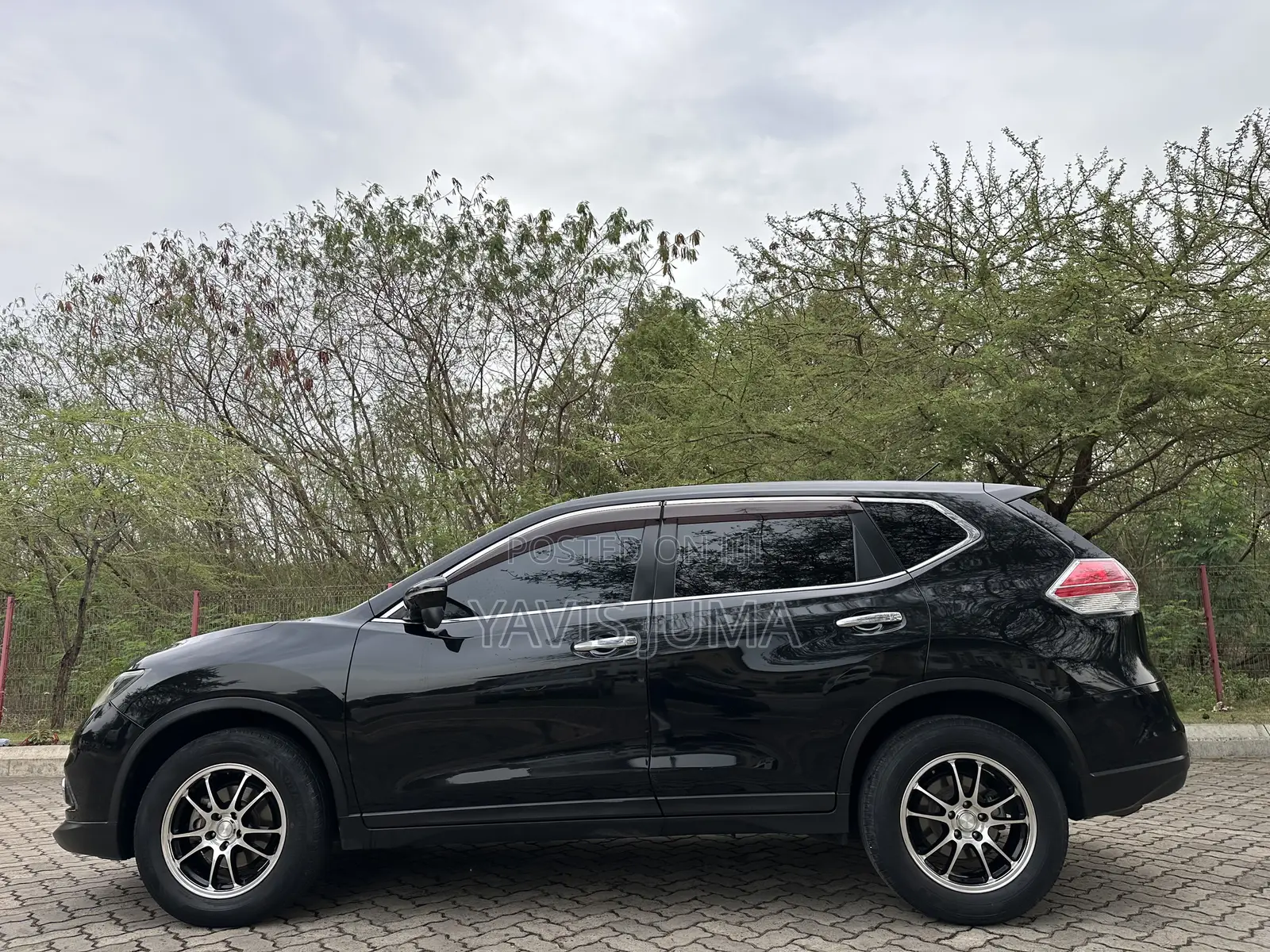 Nissan X-Trail 2014 Black