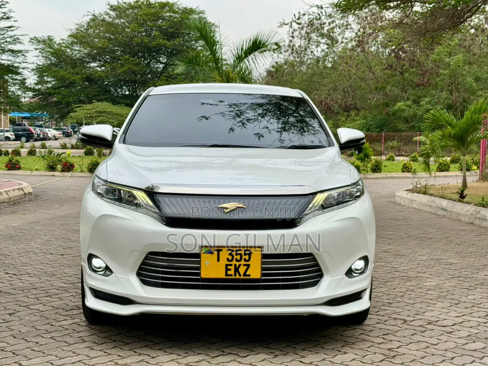Toyota Harrier 2015 White