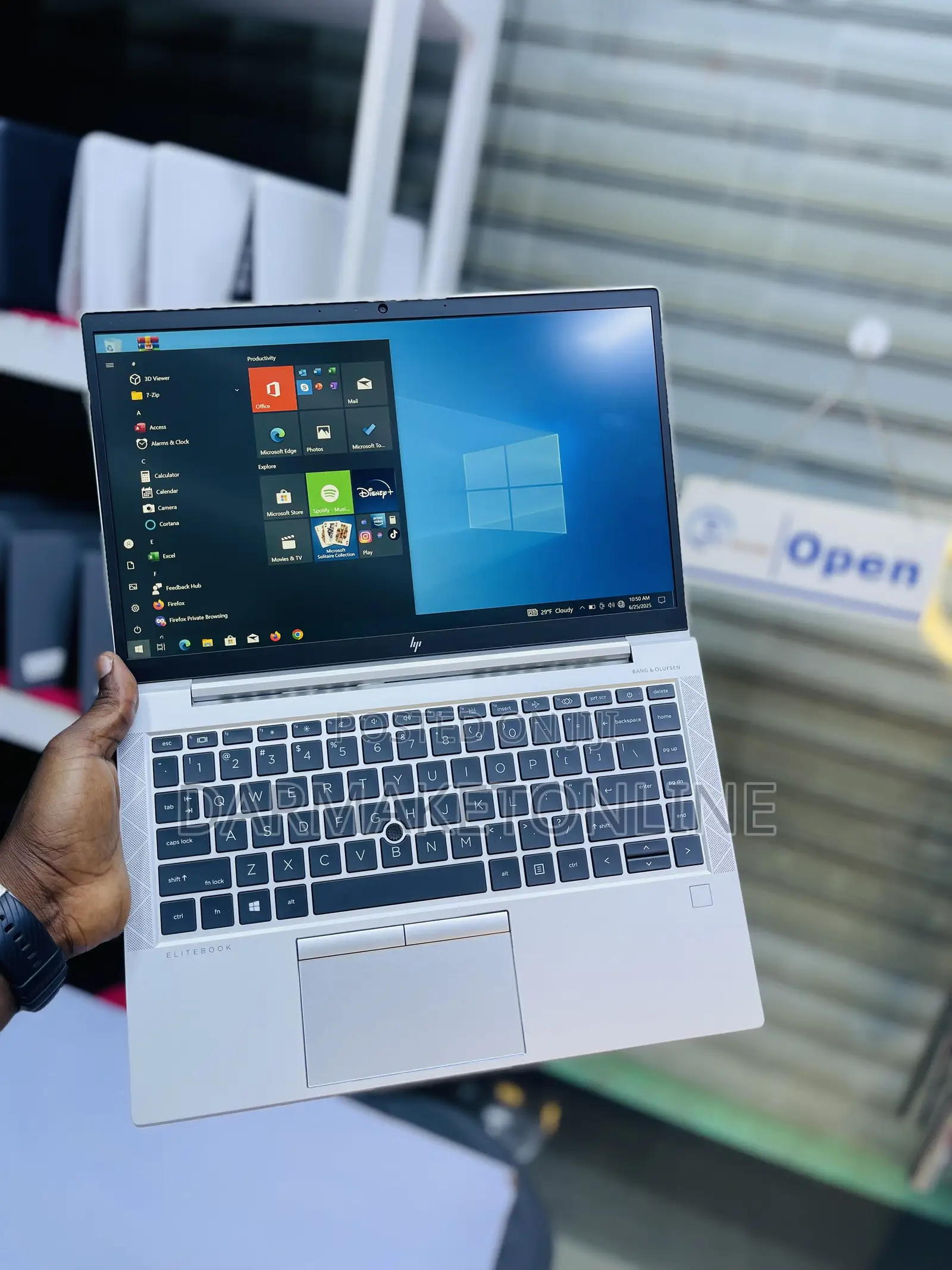 New Laptop HP EliteBook 845 G8 16GB AMD Ryzen 5 SSD 256GB