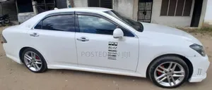 Toyota Crown 2008 White
