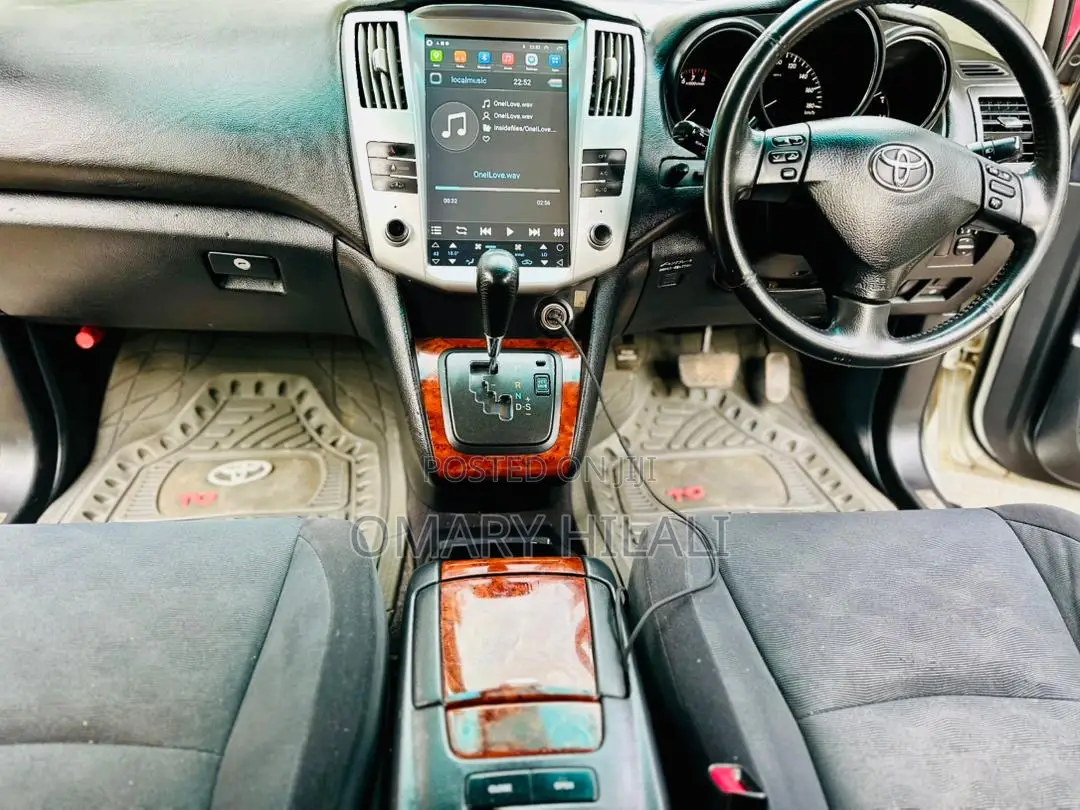 Toyota Harrier 2006 Silver