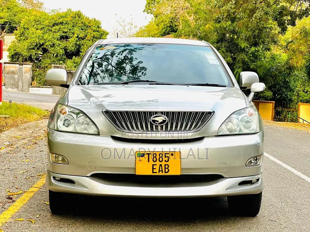 Toyota Harrier 2006 Silver