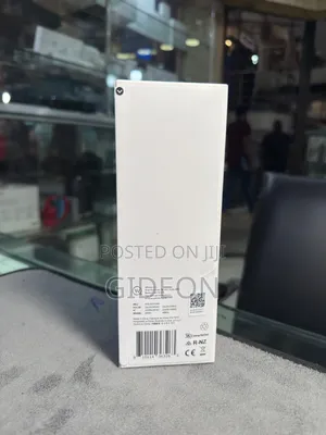 Whoop Life Smart Watch With 12 Months Membership