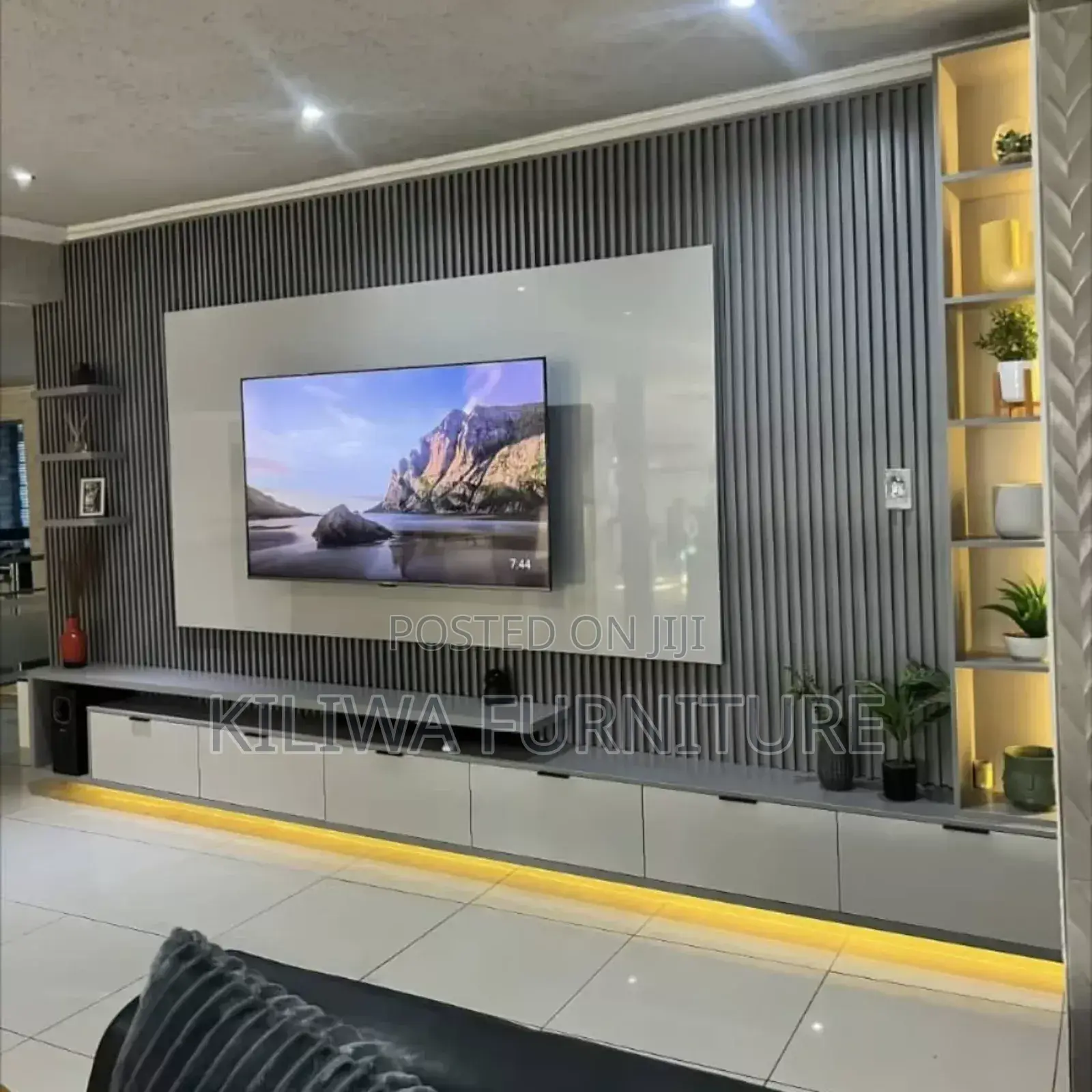 Tv Walls Panel and Showcases