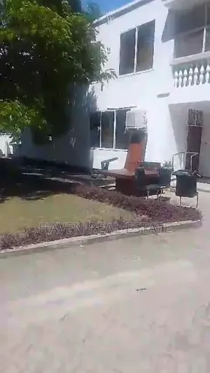 4bdrm House in Masaki for rent