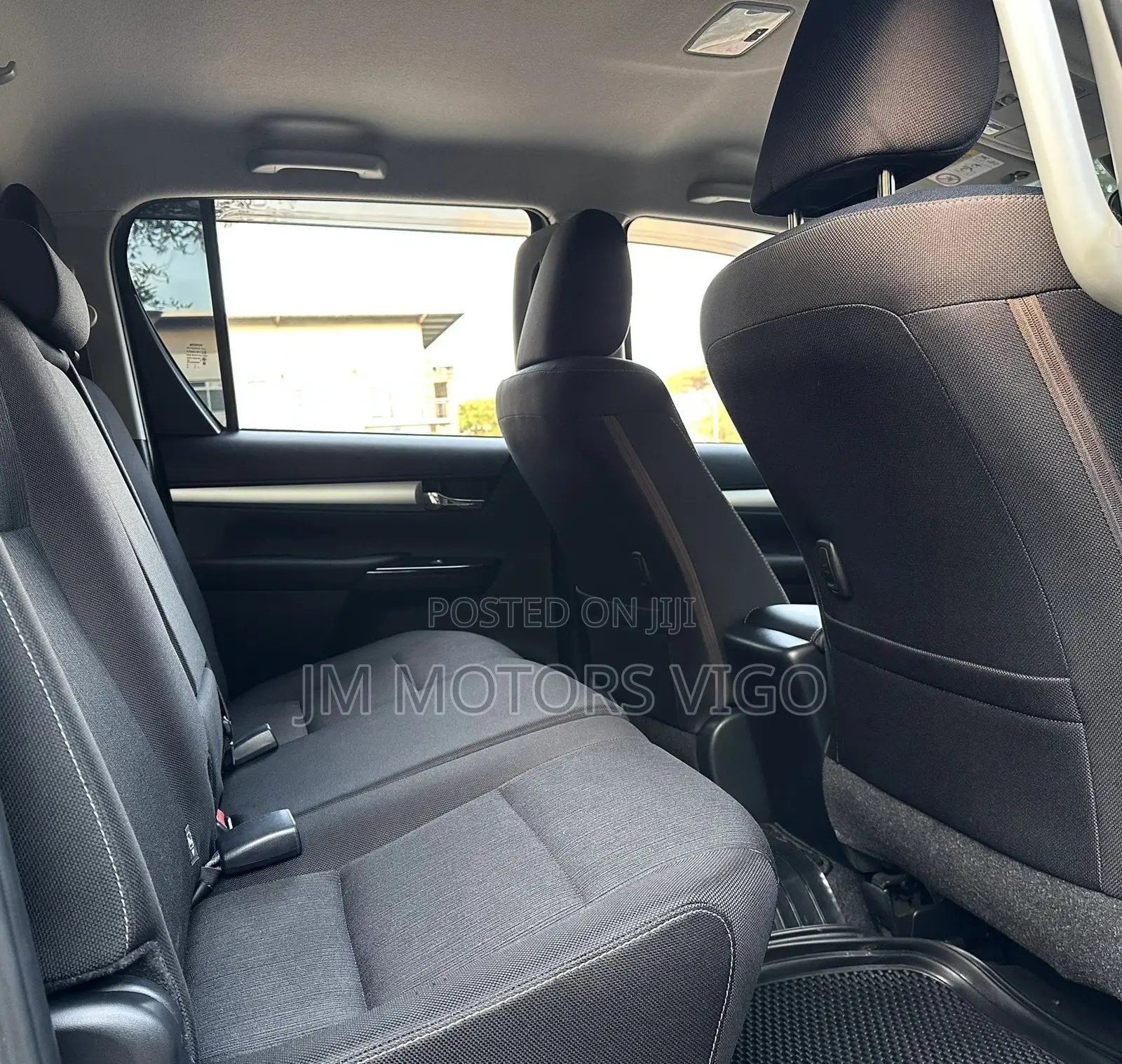 Toyota Hilux 2022 Gray