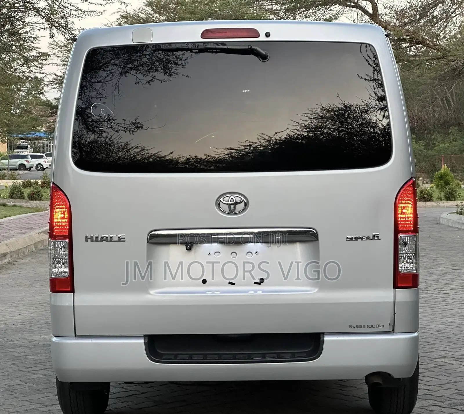 Toyota Quantum 2005 Silver