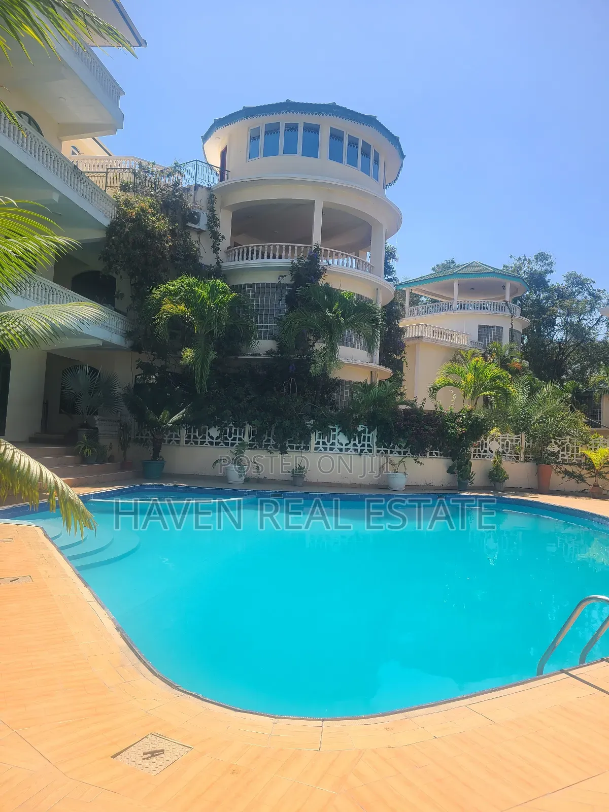 Furnished 4bdrm Villa in Oyster Bay for rent