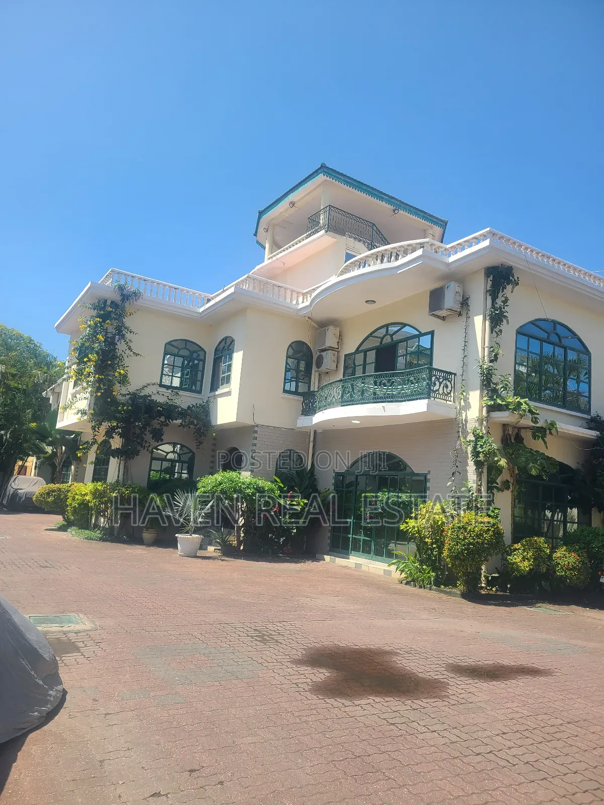 Furnished 4bdrm Villa in Oyster Bay for rent