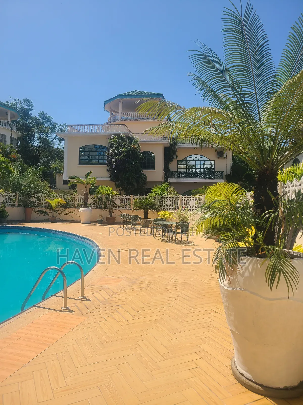 Furnished 4bdrm Villa in Oyster Bay for rent