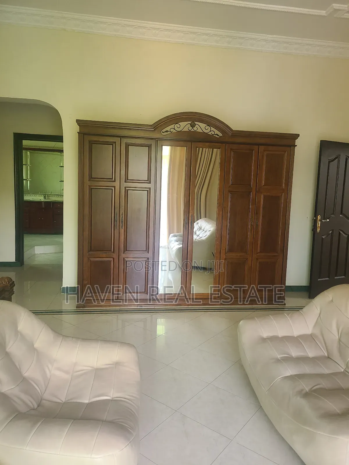 Furnished 4bdrm Villa in Oyster Bay for rent
