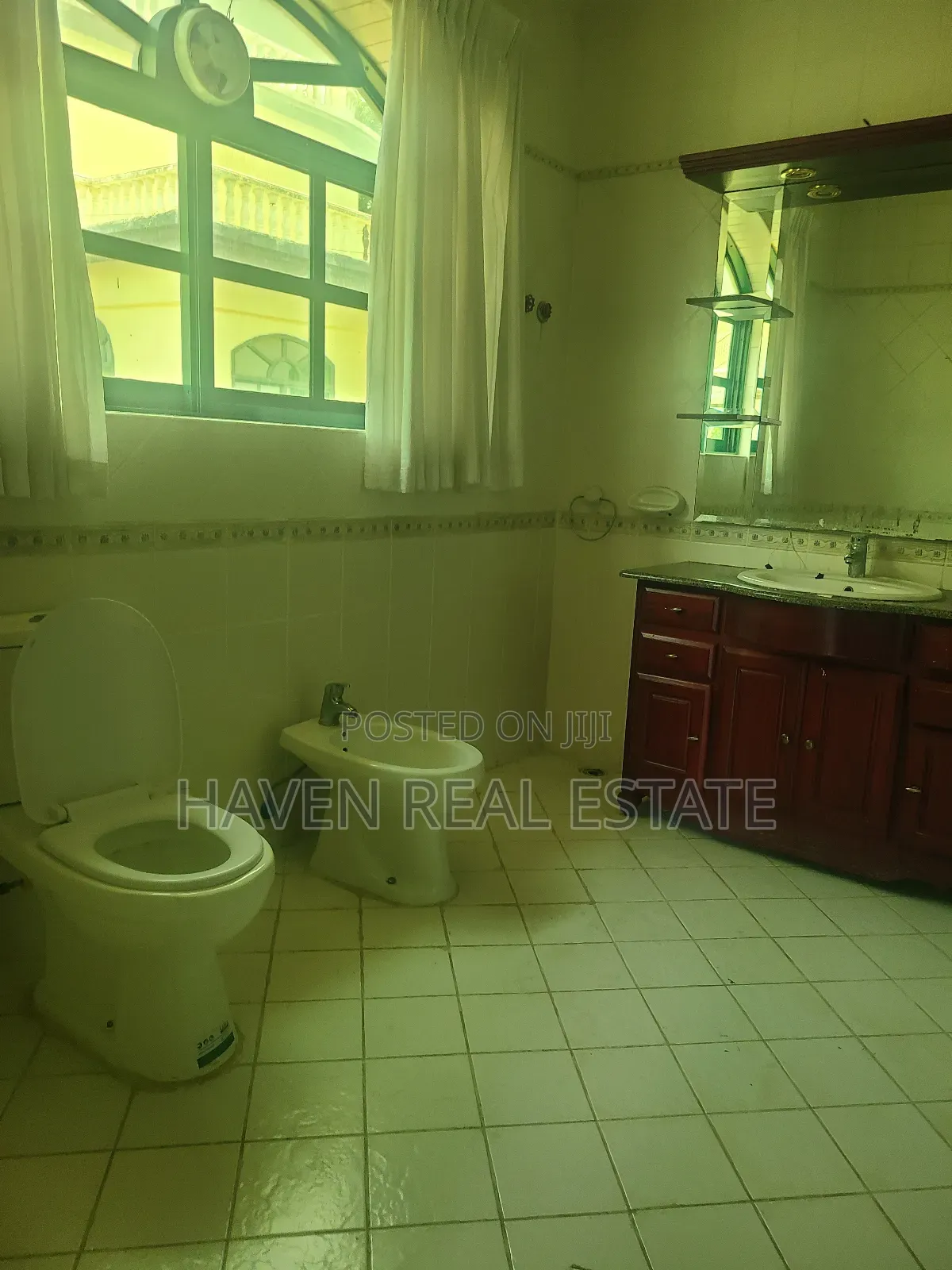 Furnished 4bdrm Villa in Oyster Bay for rent