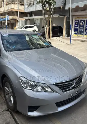 Toyota Mark X 2011 Silver