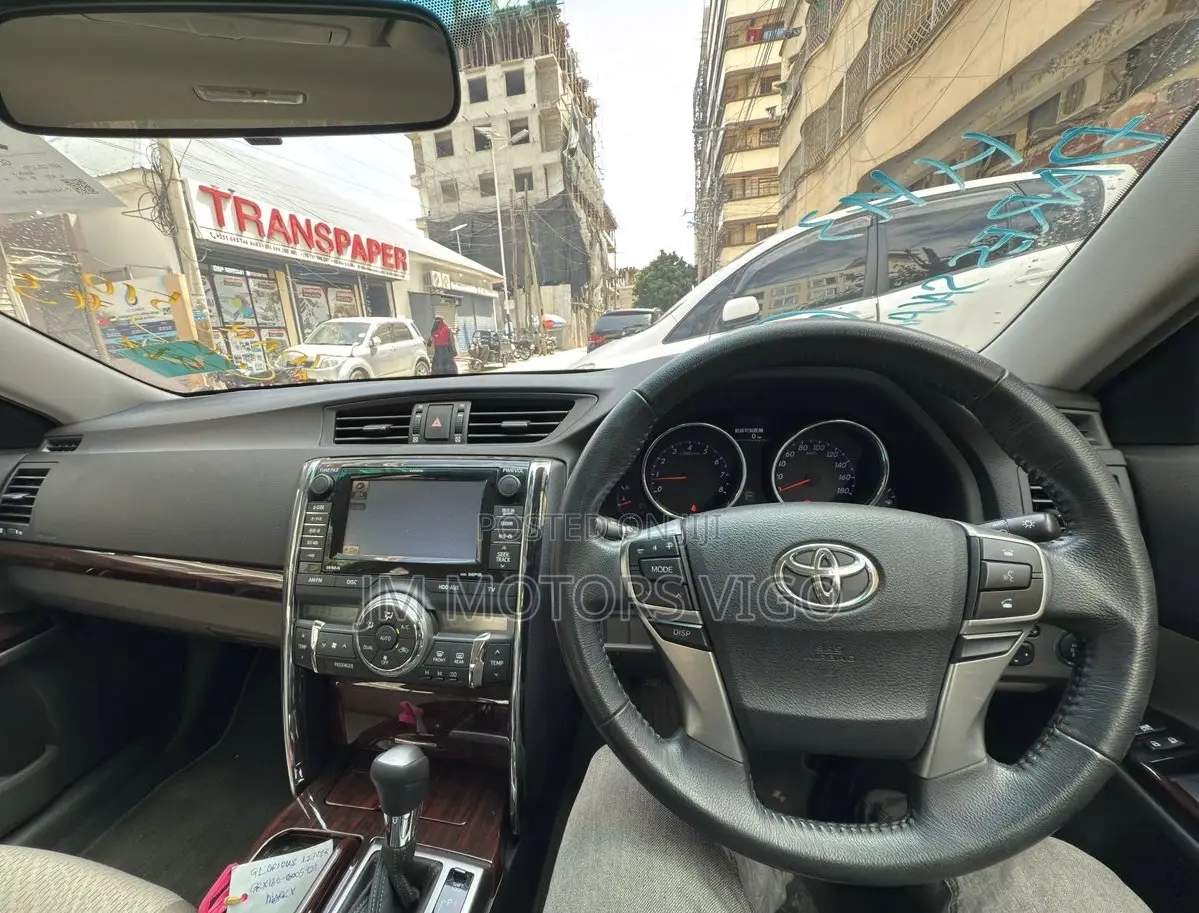 Toyota Mark X 2011 Silver