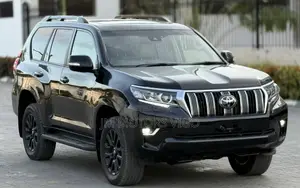 Toyota Land Cruiser Prado 2022 Black