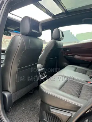 Toyota Harrier 2.0 2015 Blue
