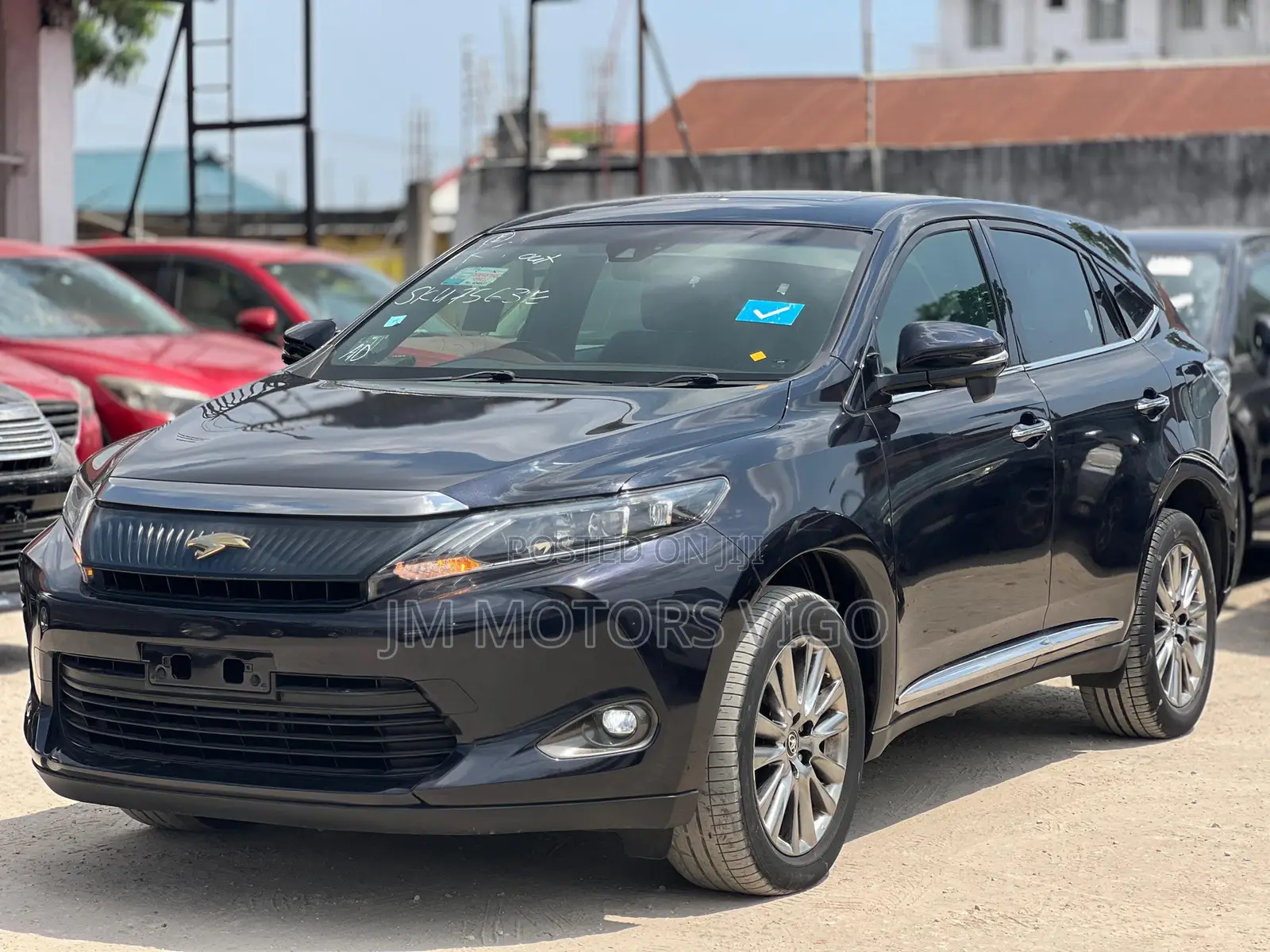 Toyota Harrier 2.0 2015 Blue