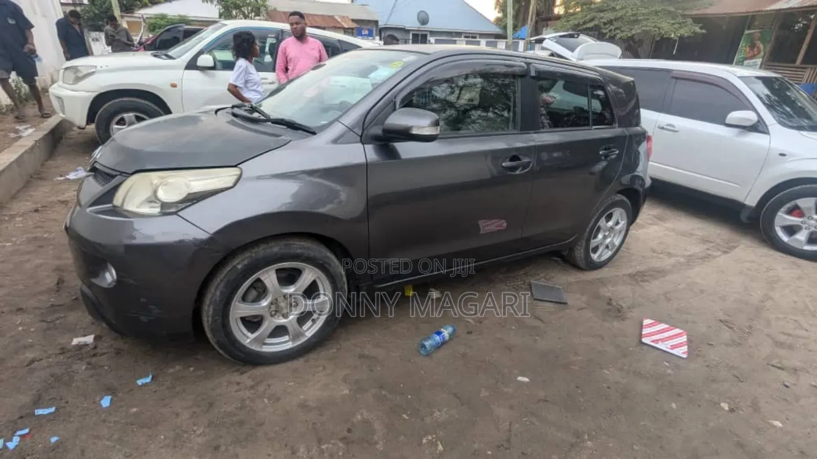 Toyota IST 2009 Gray