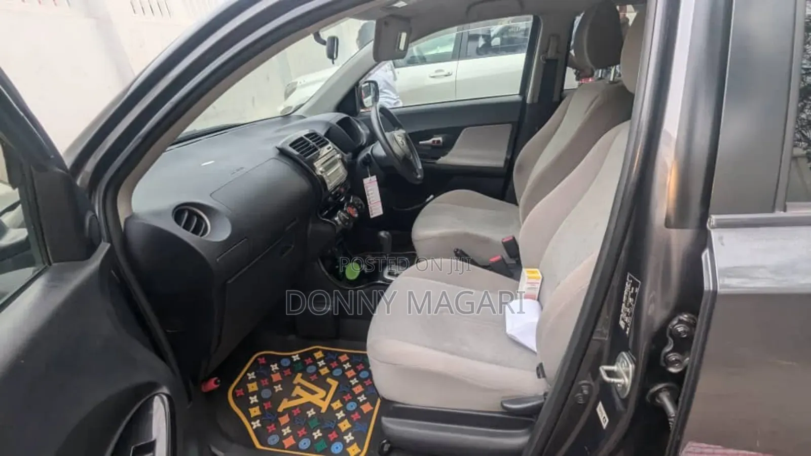 Toyota IST 2009 Gray