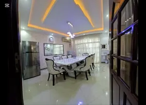 Furnished 5bdrm Villa in Mikocheni for sale