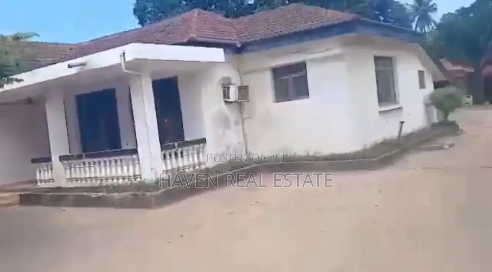 2100sqmt Plot for Sale at Mikocheni