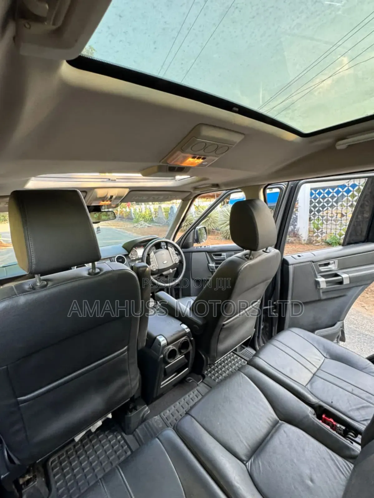Land Rover Discovery 2010 Gray