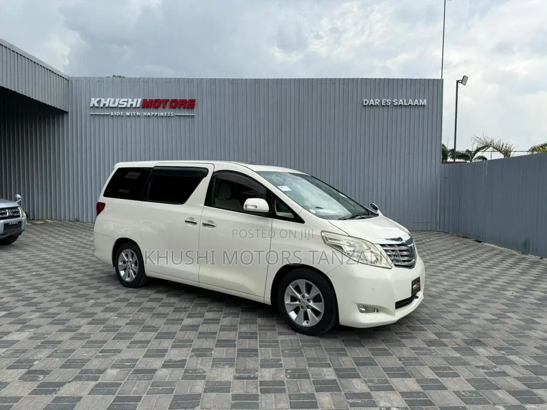 Toyota Alphard 2.4 Petrol FWD 2008 Pearl