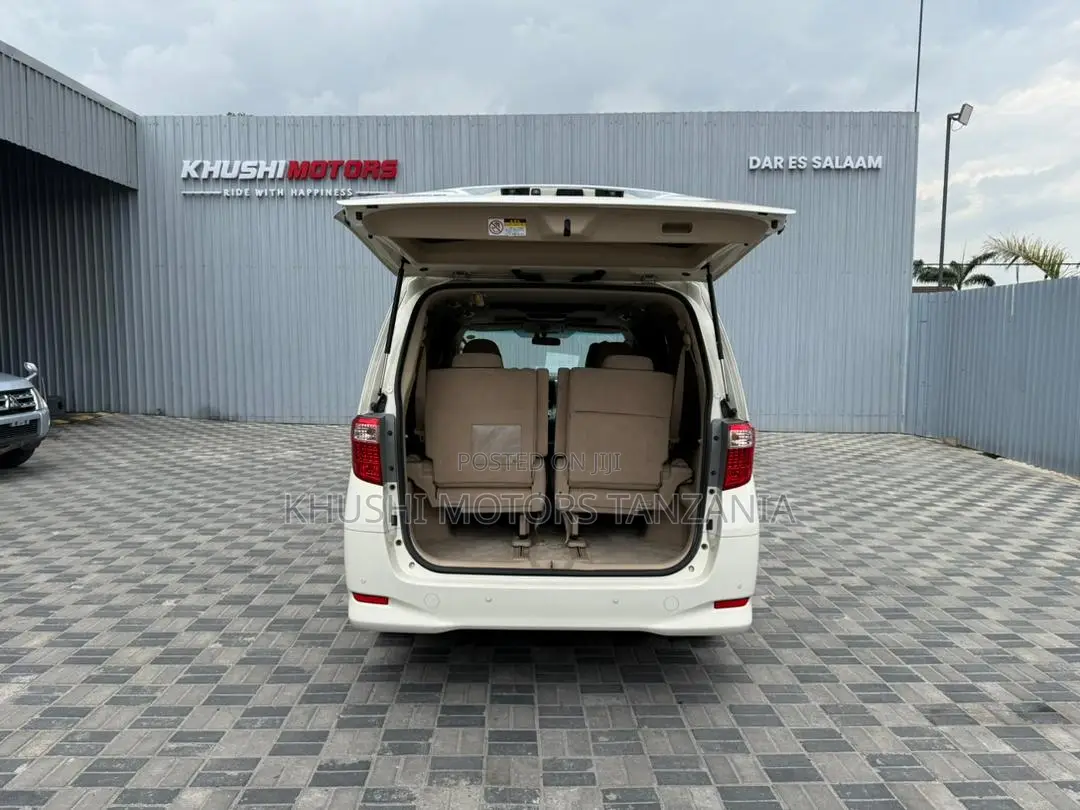 Toyota Alphard 2.4 Petrol FWD 2008 Pearl