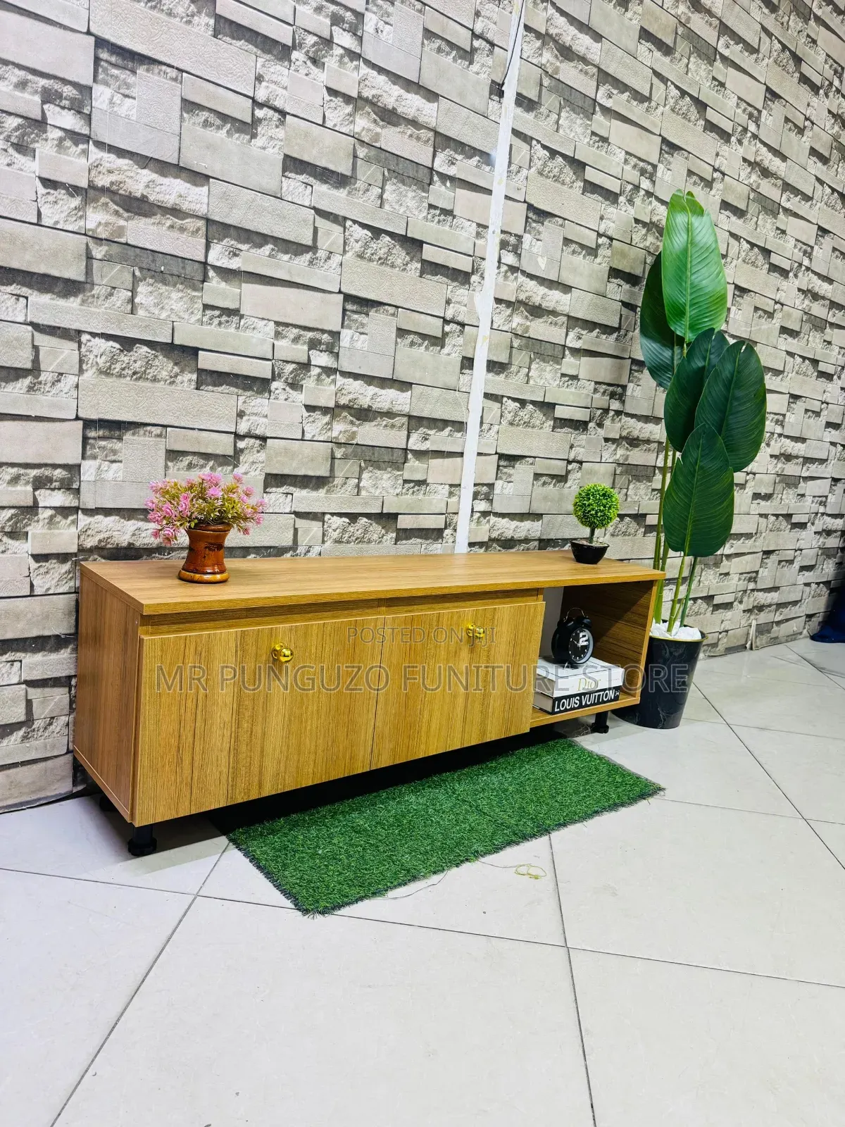 Meza Ya Tv Na Radio