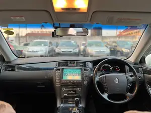Toyota Crown 2005 Pearl