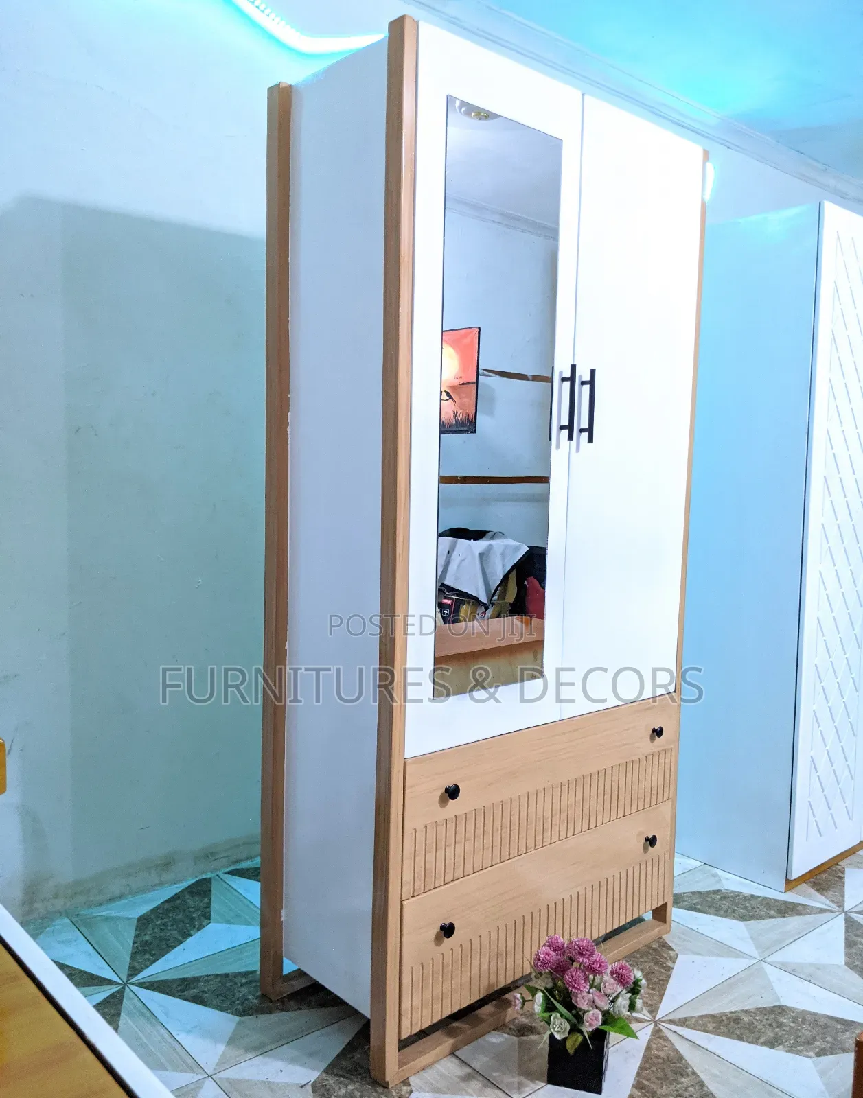 Wardrobe Available (Finishing Top-Notch Always)