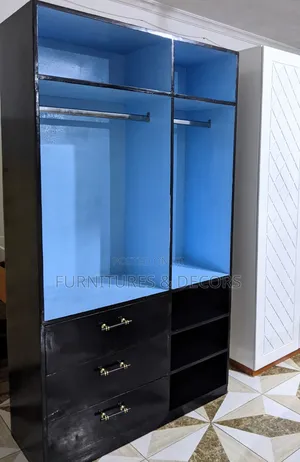 Opened Wardrobe/Kabati La Nguo